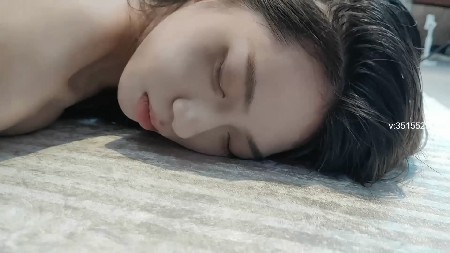 214444y2m3gkdg2m71kkdm.jpg