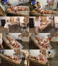 Sandra Silvers & Lisa Harlotte –  Girl Girl Fingering & Oral Orgasms in Bondage Extravaganza!